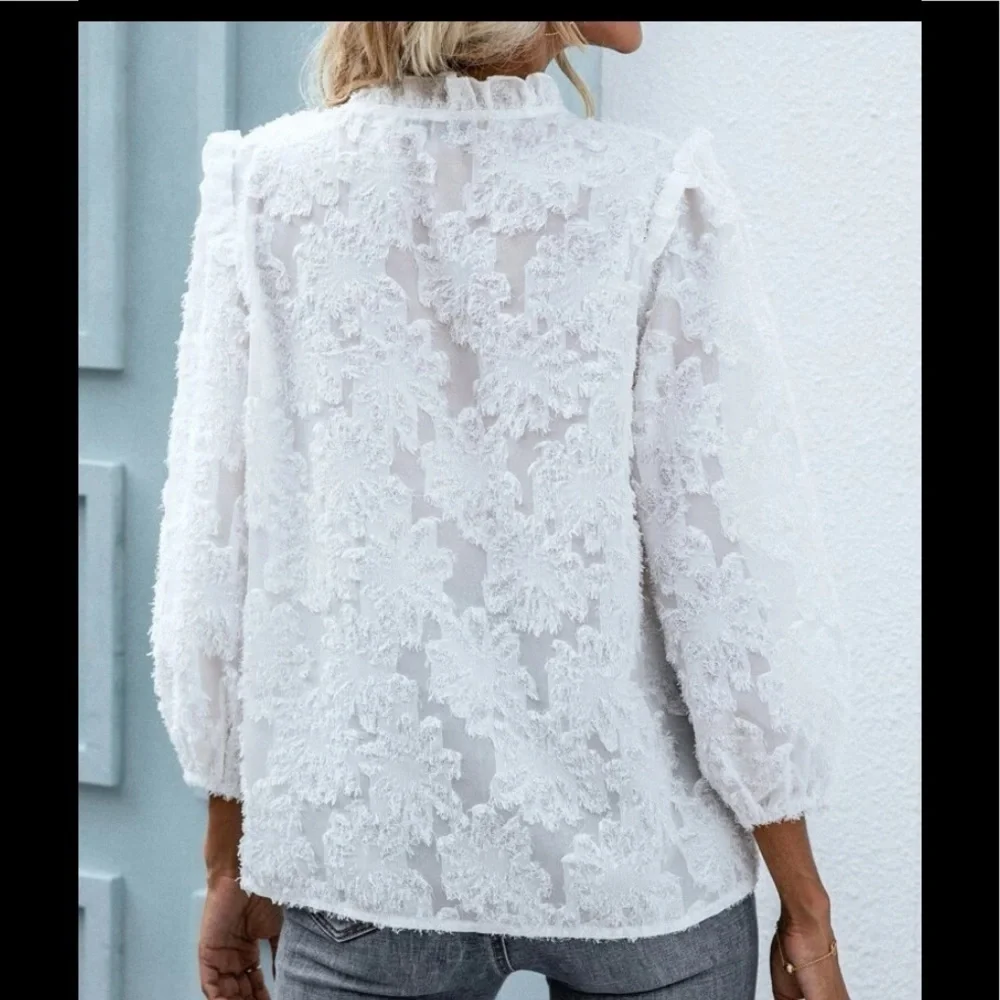 New DEEP VECK LONG SLEEVE TOP - Picture 5 of 6